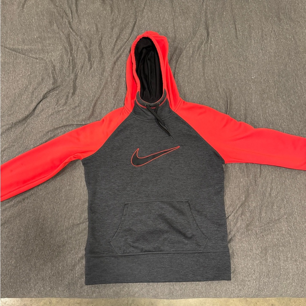 Nike Therma-FIT hoodie